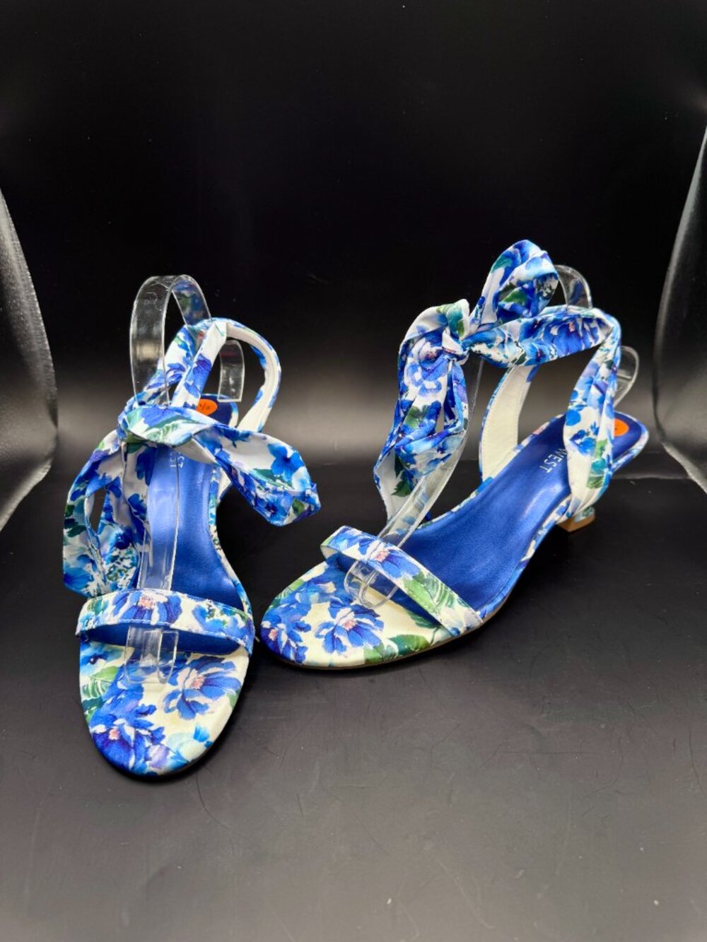 Sz 9.5 Nine West Women’s Lopez Blue White Floral Flowers Ankle Wrap Heel Sandals
